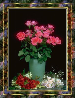 flower04-rosebouquet.jpg (30595 bytes)
